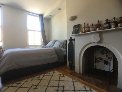 853 Park Ave interior