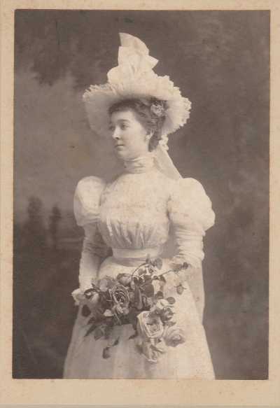 Brent, Nanine, Mary Mills bridesmaid, photo other wedding